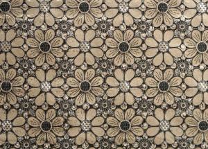 Клеенка EASY LACE XNT-065F ажурная ПВХ белая с черным 1,32*22м