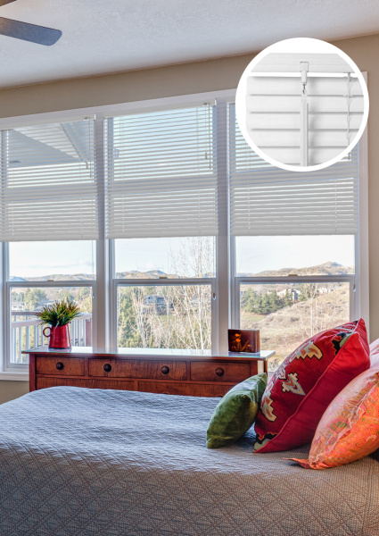 Жалюзи  белые 140х160мм (Эскар)