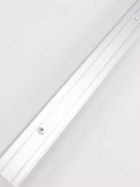 Угол-порог 24*18 2,0м алюминий У43.3 ССС