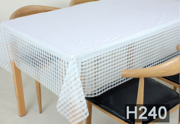 Клеенка ПВХ  без основы Dekorelle Nicole 059, разм. 1,37х20м