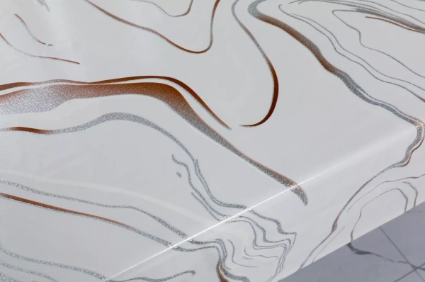 LR-3294D Клеенка LAURA  на тканой основе 1,37м*20м 1/1