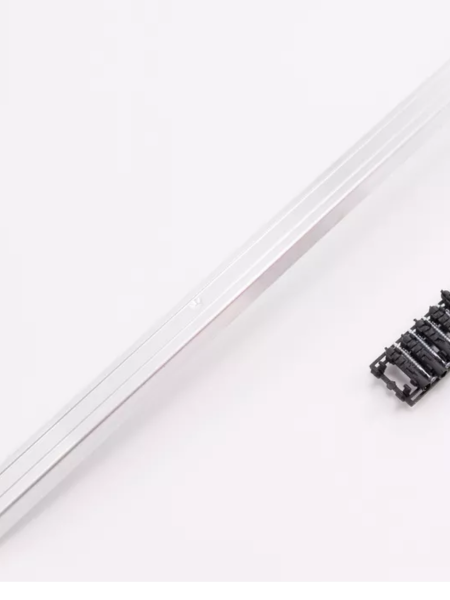 Угол-порог 24*10 2,0м алюминий У42.3 ССС