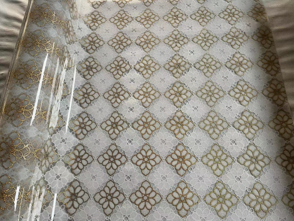 Клеенка силиконовая Dekorelle 274 (прозрачный фон) 0,8*20м