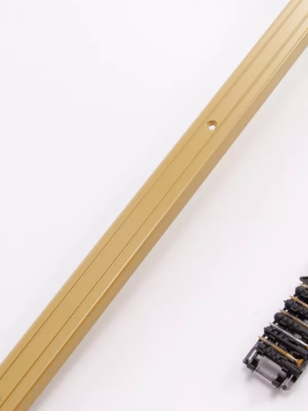 Угол-порог 24*10 1,0м золото  У42.17 ССС