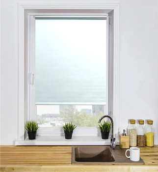 Шторы рулонные серии Симпл LM-68 (светоотражающий блэкаут) Шторы рулонные серии Симпл LM-68 (светоотражающий блэкаут)