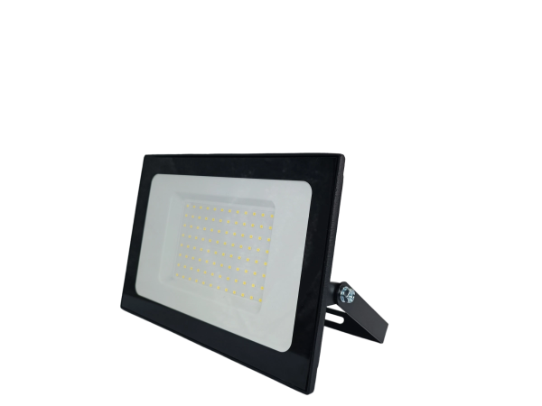 Прожектор LED 70W VLF8-70-6500-B 6500К 8400Пм 220V IP65  черный (184*144*31) VKL electric