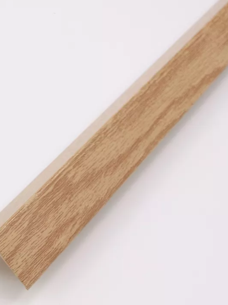 Угол 30*30мм. 1,0м дуб светлый У39.85 ССС